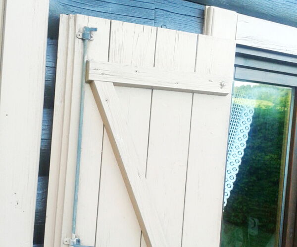 Fensterläden-Brettladen