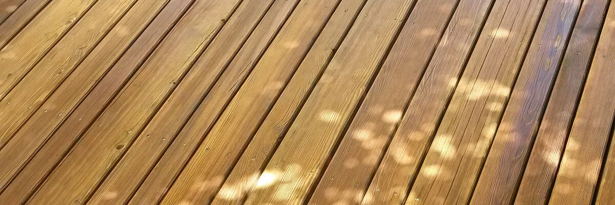 vergrautes Holz